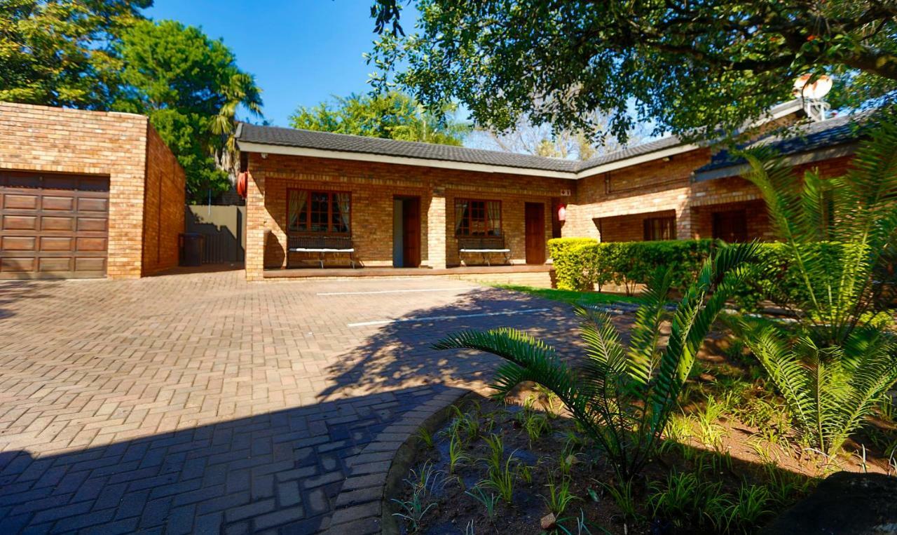 Belladona Guesthouse Mbombela Exteriér fotografie